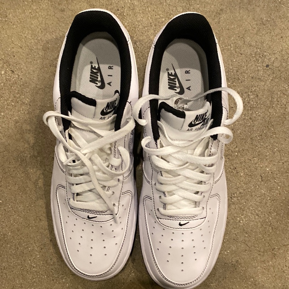 Nike Air Force 1 — Almost new.